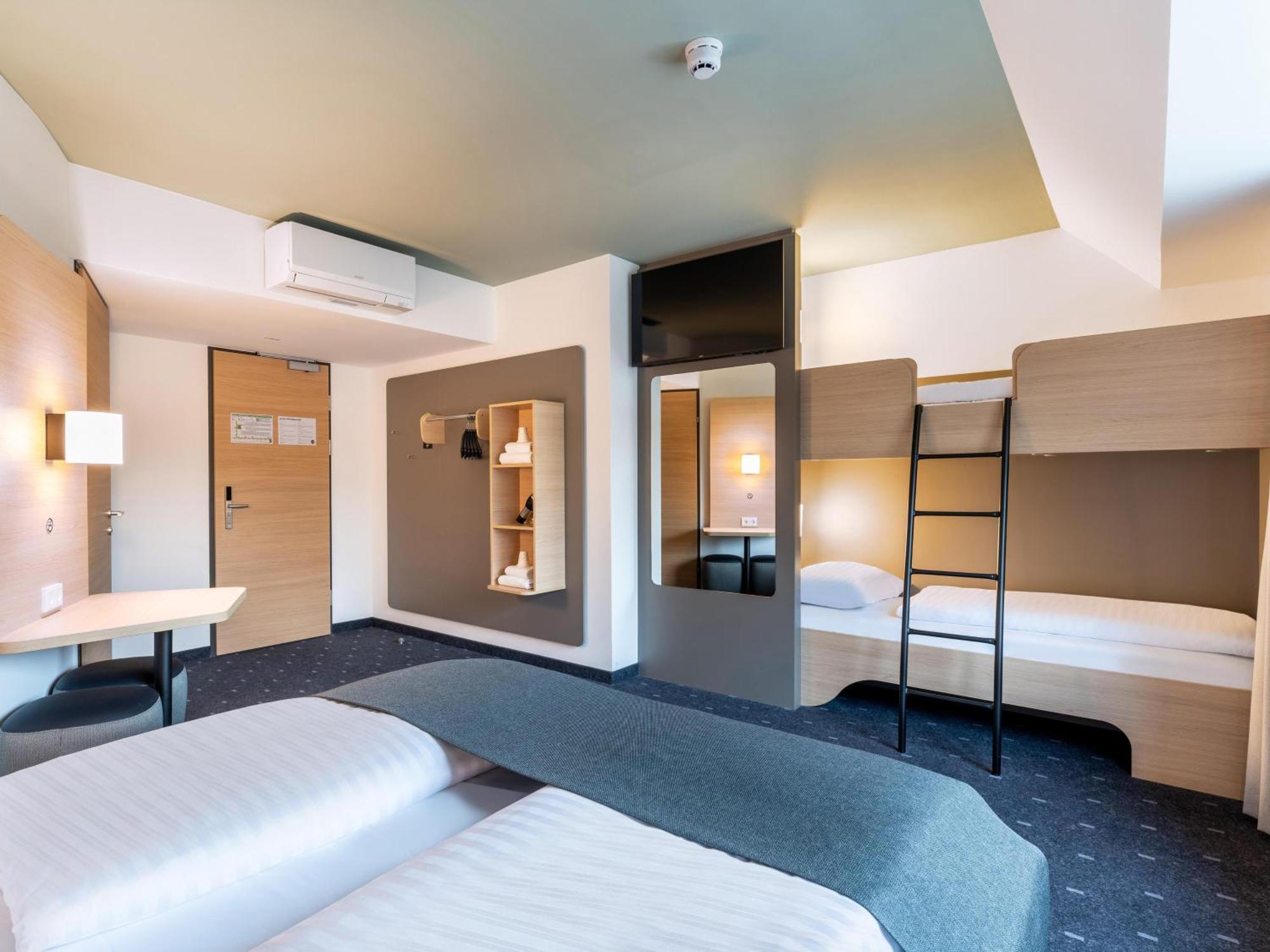B&B Hotel Wien-St-Marx Bagian luar foto